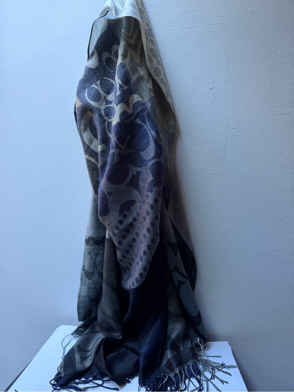Luxury Multicolor Decorative Throw Scarf - Gray